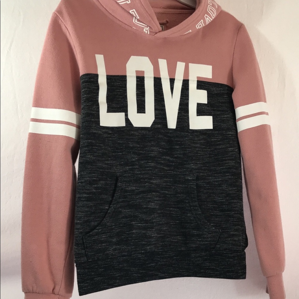 Size L (14) Brand is Reflex Kids.